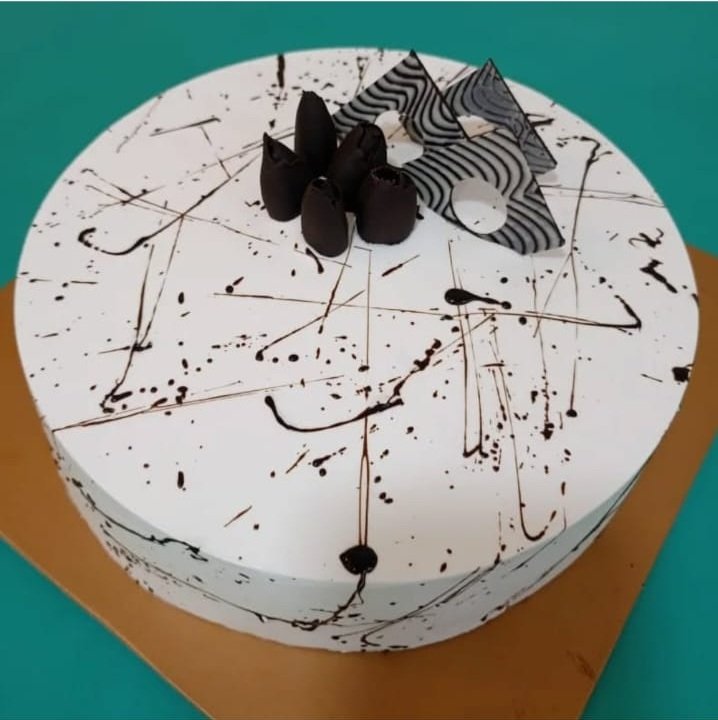 Litchi Cake