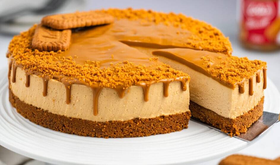 Lotus Biscoff Cheese cake (eggless)