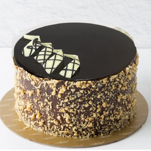 Mocha Walnut Cake (Chocolate Base With Coffee Chocolate Cream And Roasted Walnuts )